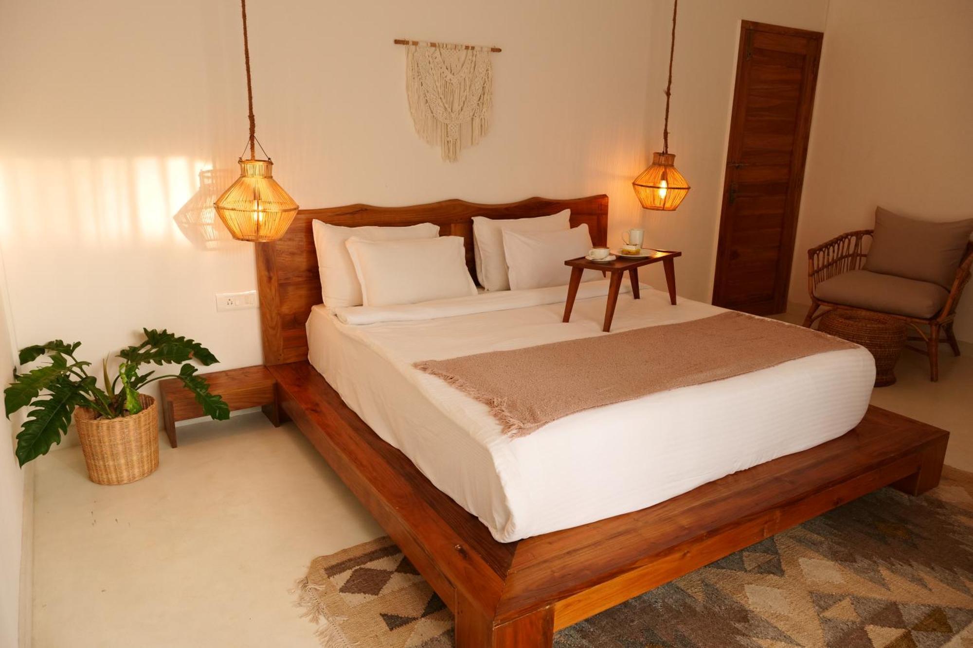 Thalassa Beach Boutique Resort Old Goa Exterior photo